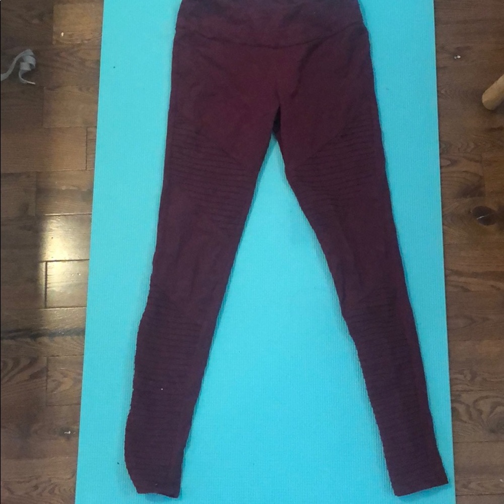 burgundy leggings